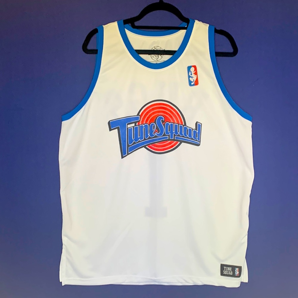 Space Jam Bugs Bunny Basketball Jersey in White - Men’s XL